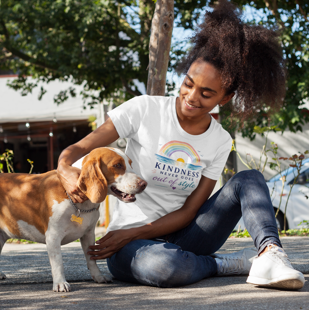 Kindness Never Goes Out Of Style Women's Tee